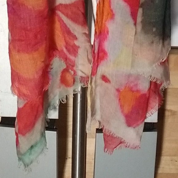 Lulla Collection by Bindya Floral Scarf - Picture 6 of 6